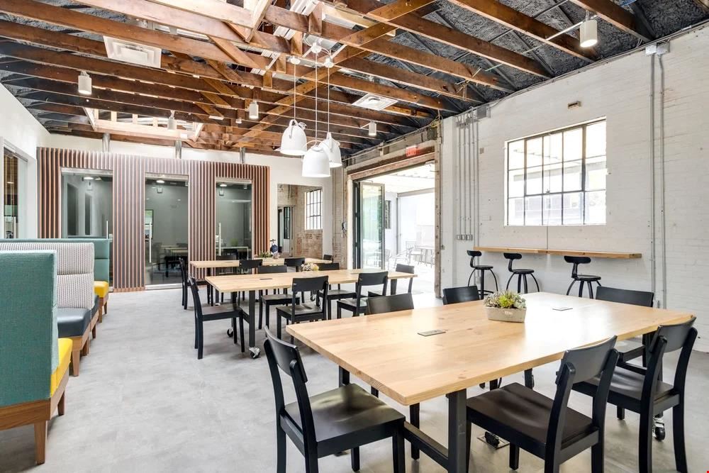 The Link in Old Town