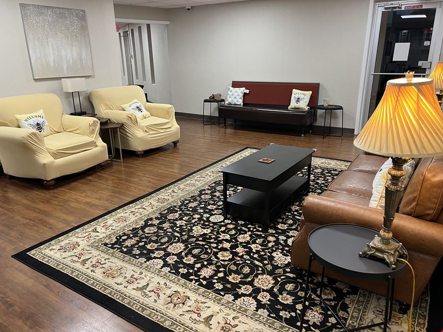 202 Beeline Coworking and Office Space