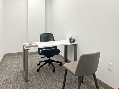 Regus - Charlotte- E Independence