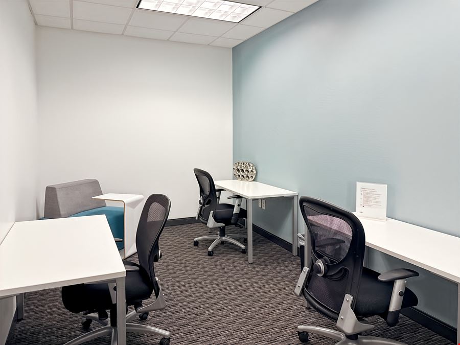 NC, Raleigh – Cap Trust Tower