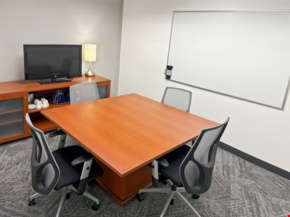 Regus - Arlington - Ballpark Way