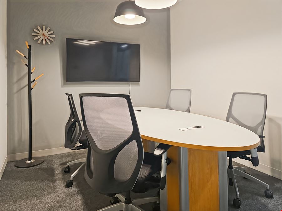 CA, San Diego - 770 First Avenue