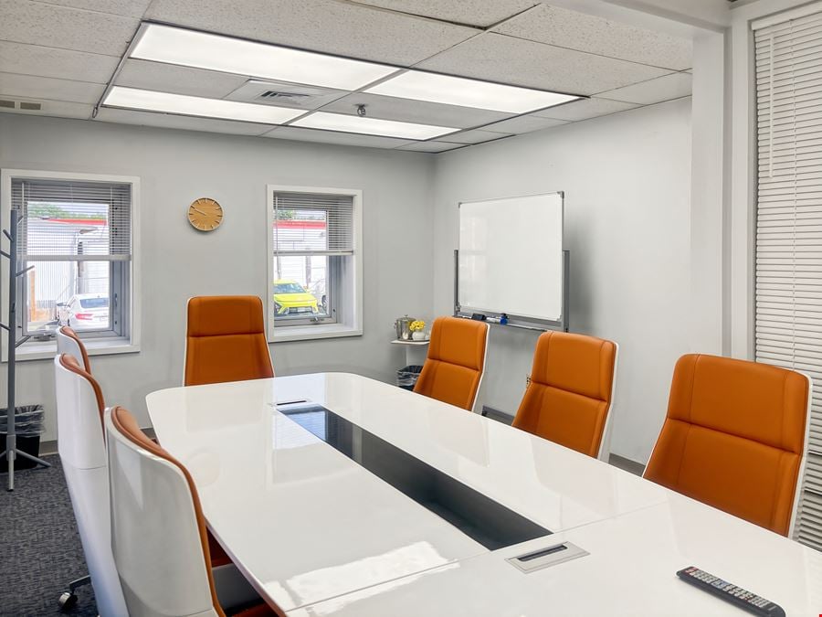 Regus - East Hartford - Tolland St
