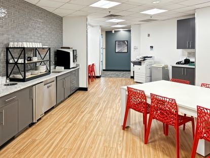 Regus - Indianapolis - Parkwood Crossing Center