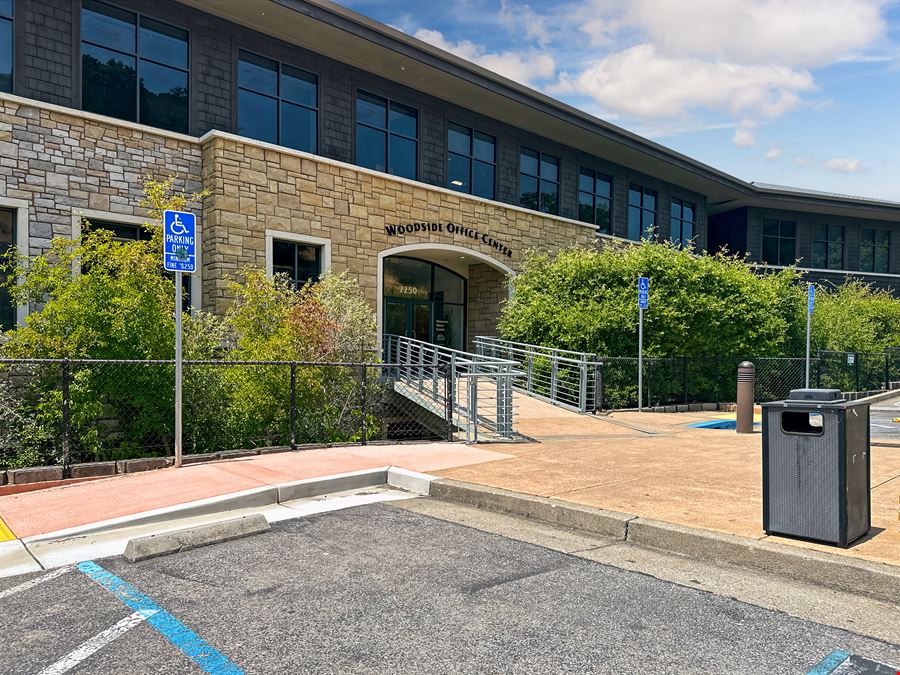 CA, Novato - Woodside Office Center