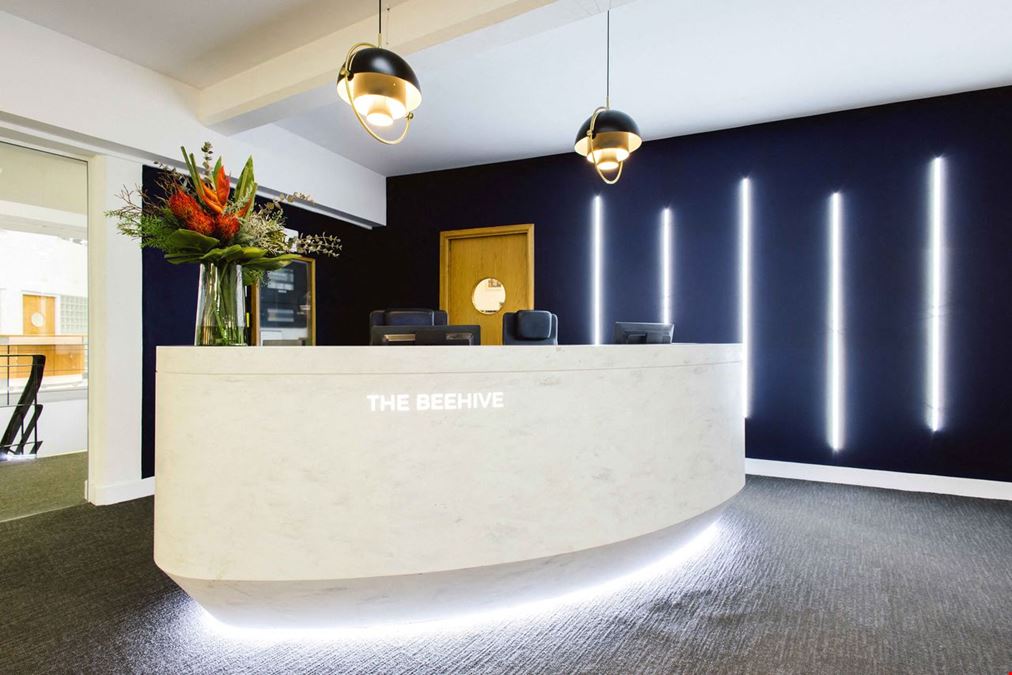 Orega - Gatwick - The Beehive
