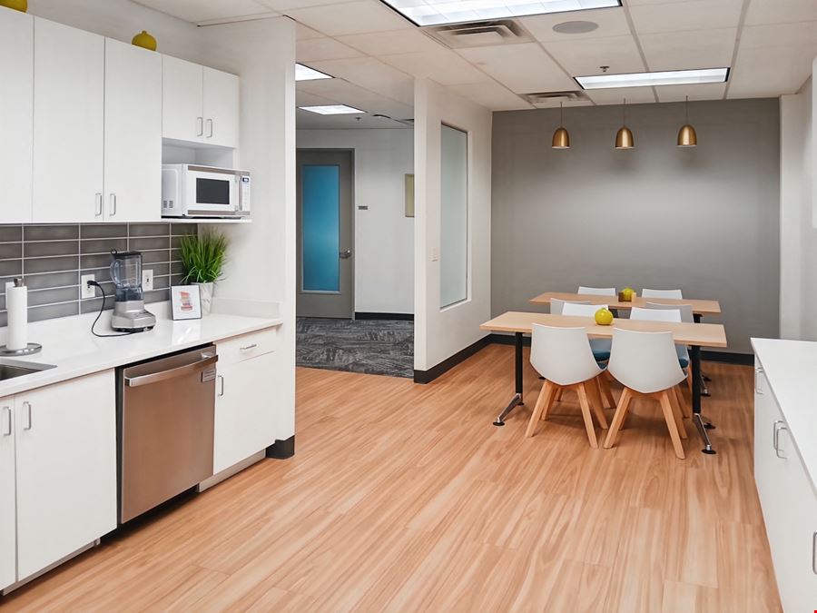 AZ, Fountain Hills - 16930 E Palisades Blvd