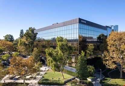 Preview of Warner Center Executive Suites Office space for Rent in Los Angeles