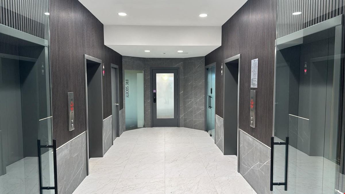 1160 Private Office