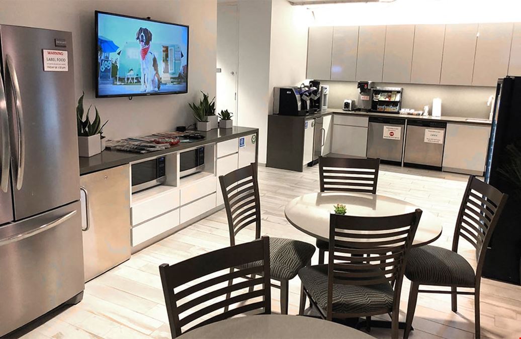 Amata - 150 South Wacker