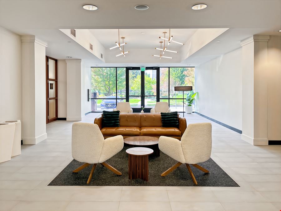 MN, Edina - Grandview Square