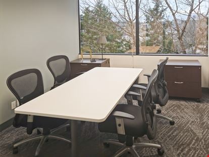 Regus - Bellevue - Ridgewood Corporate Square