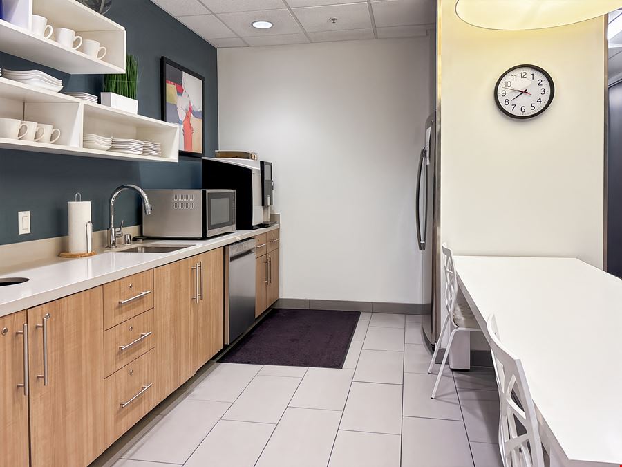 CA, Burbank - Burbank Business District