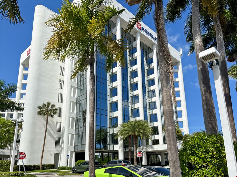 Regus - Aventura - Turnberry Plaza