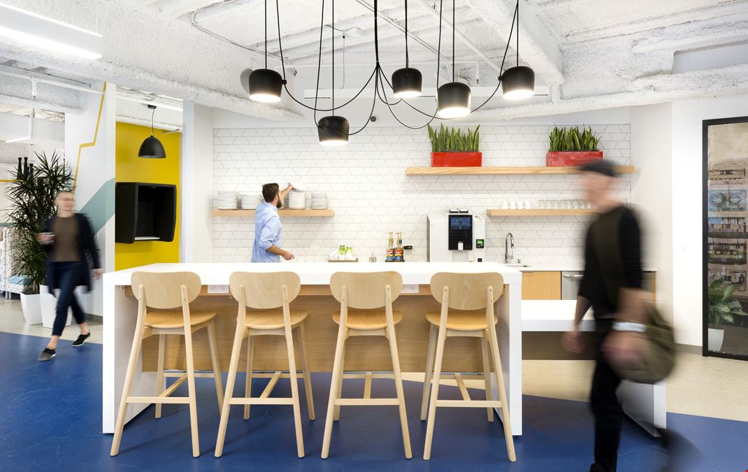 CA, San Francisco -  Levi's Plaza