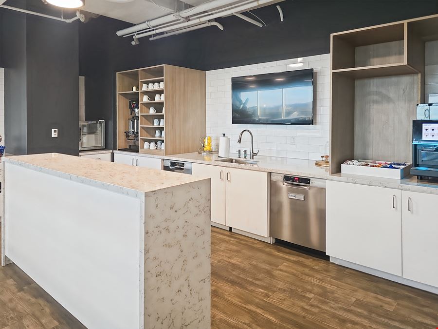 Spaces - Reston - 12110 Sunset Hills