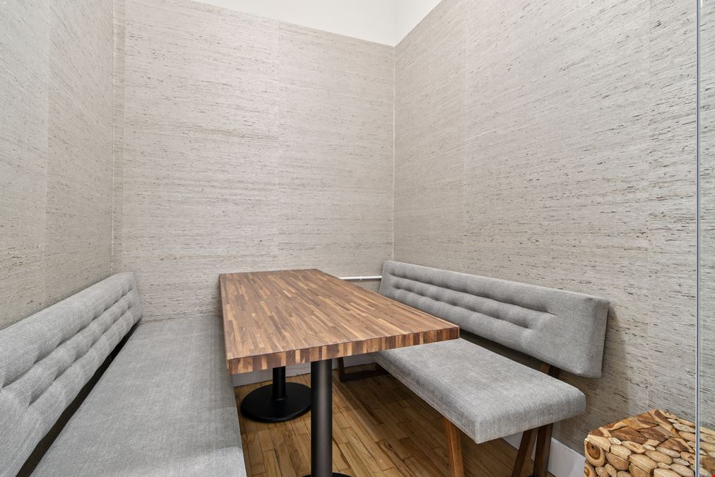 Soho Enterprise Office