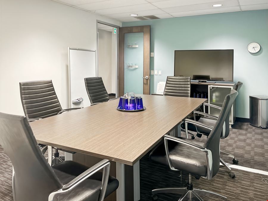 Regus - Oakville - Winston Park