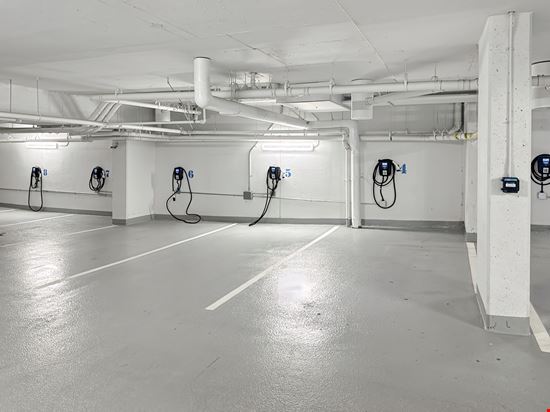 BC, Vancouver - 525 West 8th Avenue