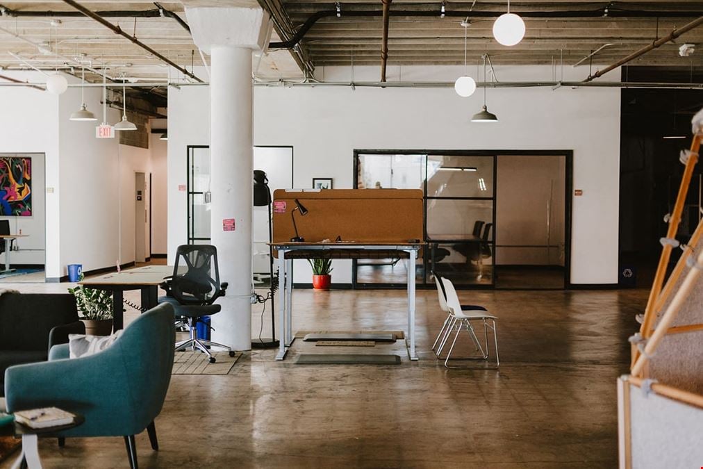 Avocado Room: 8-Person Meeting & Conference Room in Industrial Coworking Space