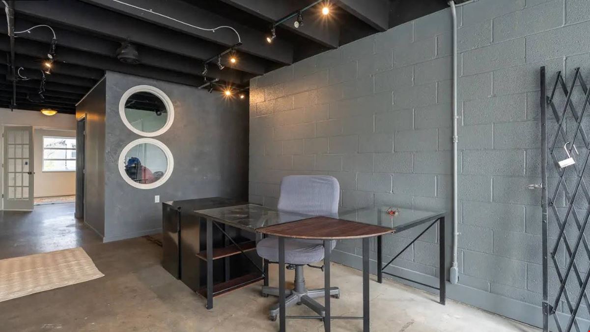 5.0.Lou Co-Working Space