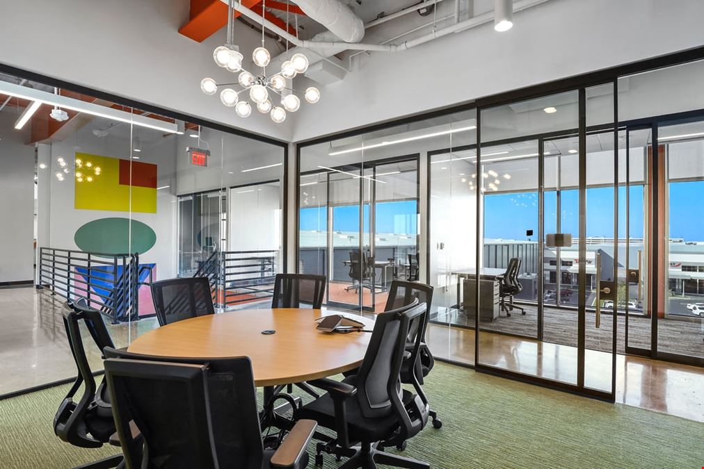 Venture X - Dallas - Braniff Centre