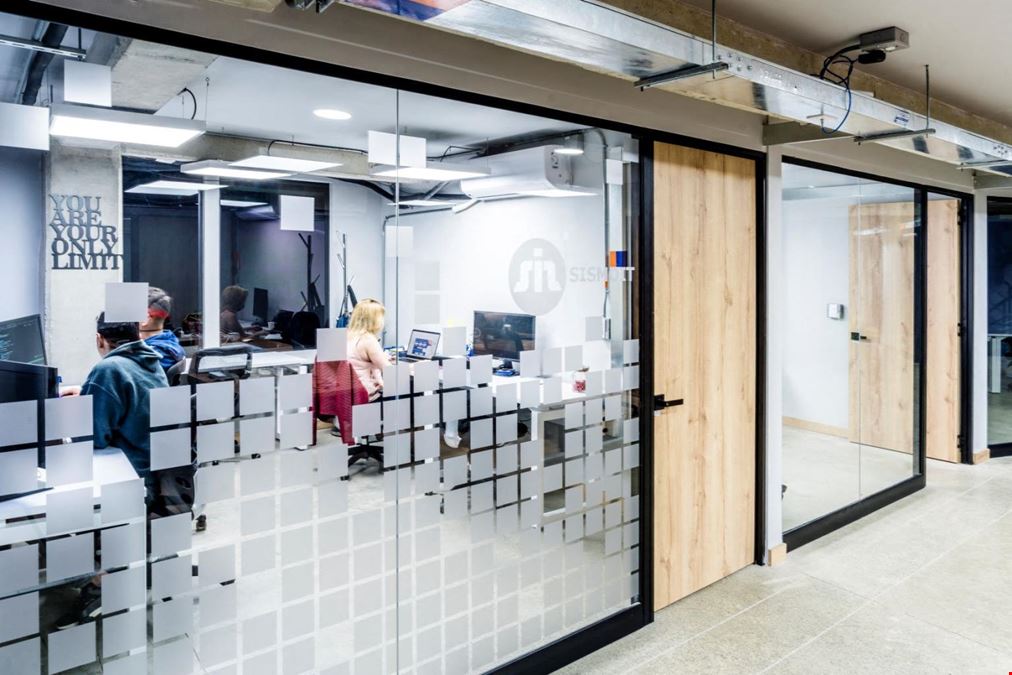 Cowork Latam - Medellin - The 76