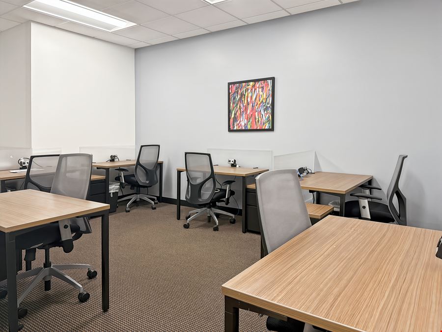 Regus - Phoenix - The Peak