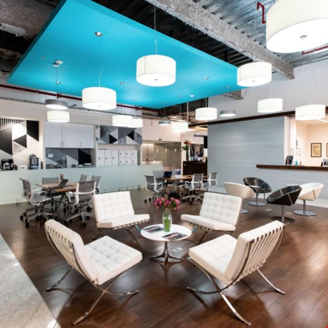 IOS OFFICES Corporativo CEO