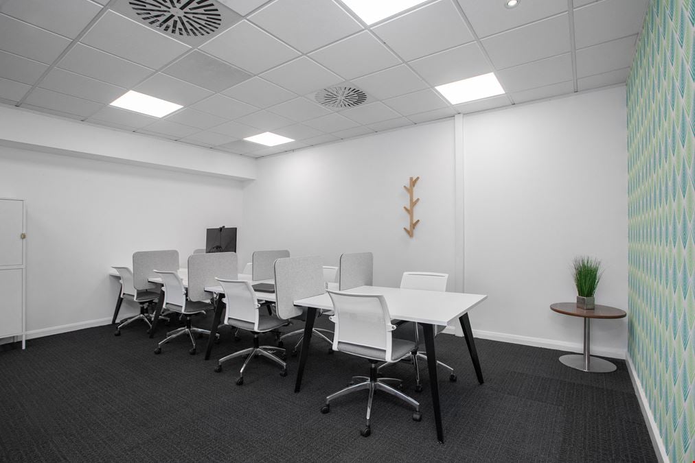 Regus - East Midlands Airport