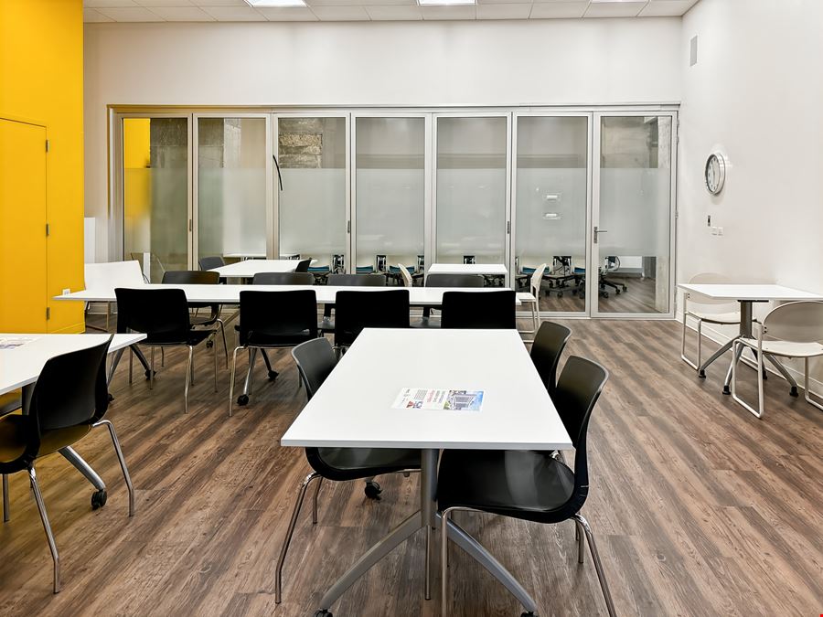 IL, Arlington Heights - W Stonegate Blvd