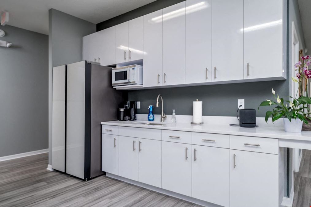 Mango Space - Wesley Chapel