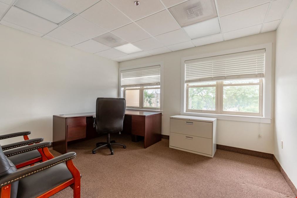 Clarksville Business Suites