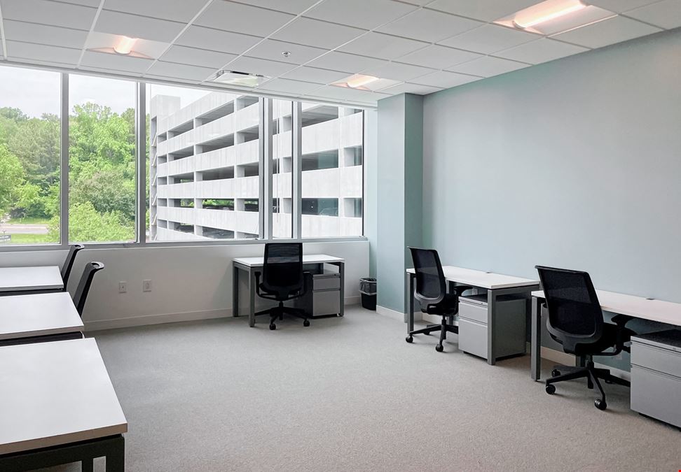 NC, Raleigh - Spaces Crabtree Terrace