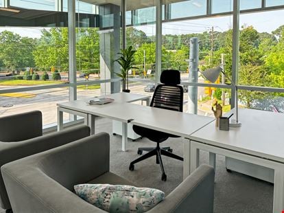 NC, Raleigh - Spaces Crabtree Terrace