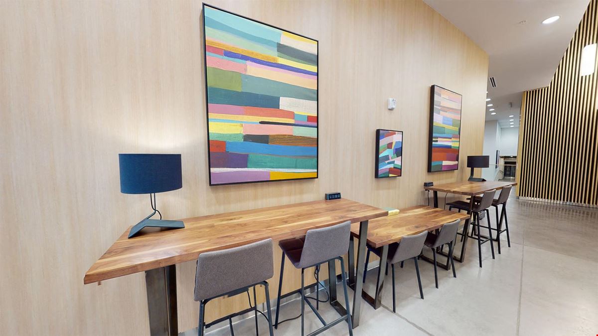 Apt CoWork at Sugarmont Apartments - Open Seating