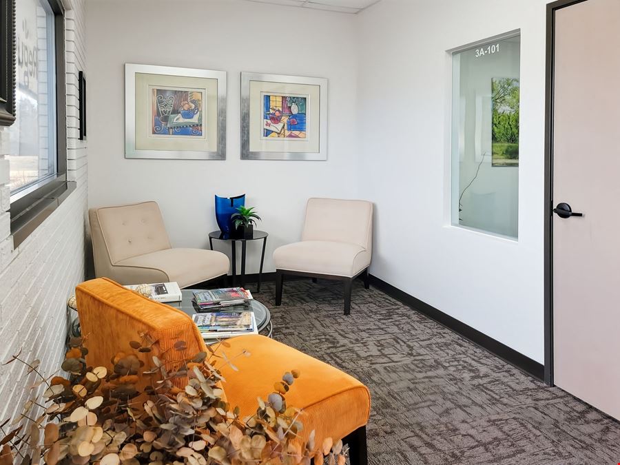 Regus - Lafayette - The Plaza
