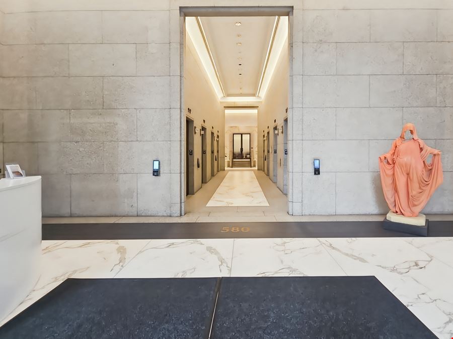 CA, San Francisco - 580 California