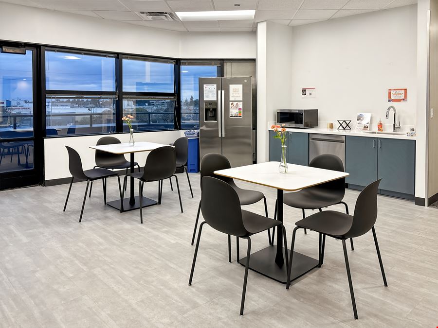 CA, Sacramento - 1750 Howe