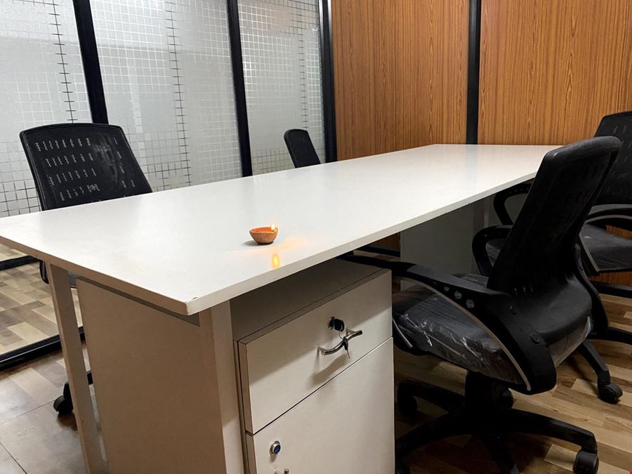 Oplus Coworking Space - Patna