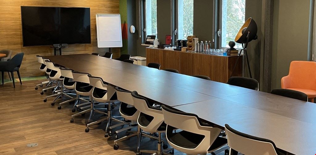 Avila Spaces - República