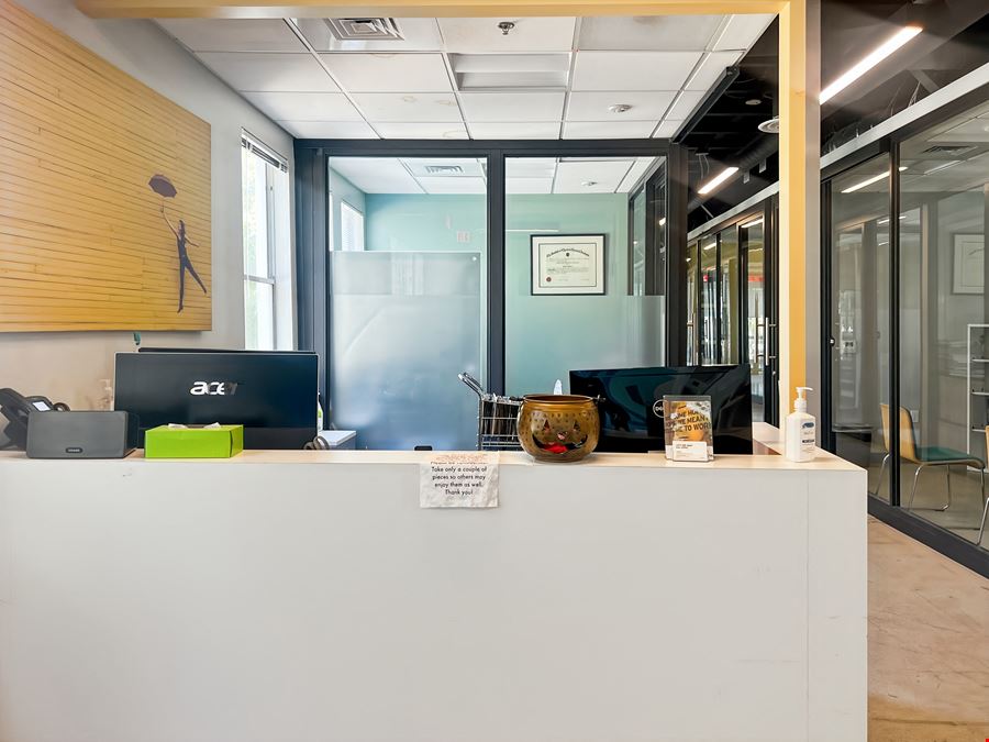 CA, Los Angeles - Spaces Santa Monica