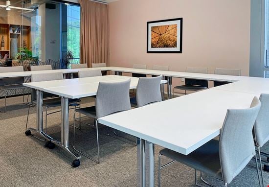 NC, Raleigh - Spaces Crabtree Terrace