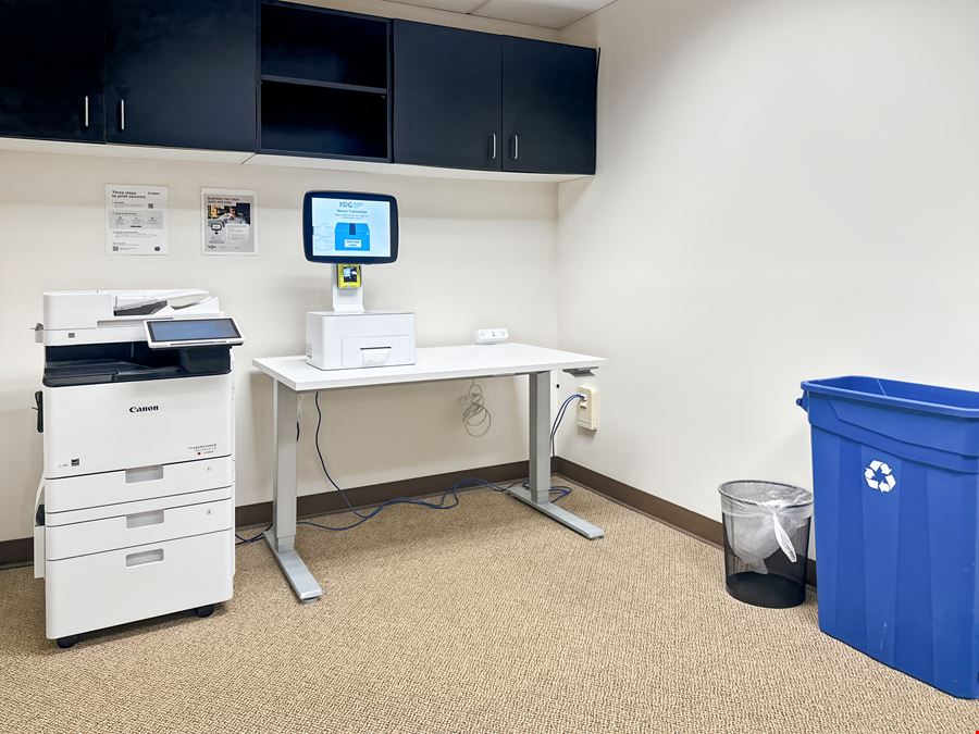 CO, Boulder - Center Green Dr