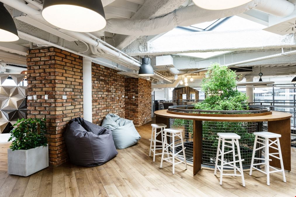 Brain Embassy Jerozolimskie