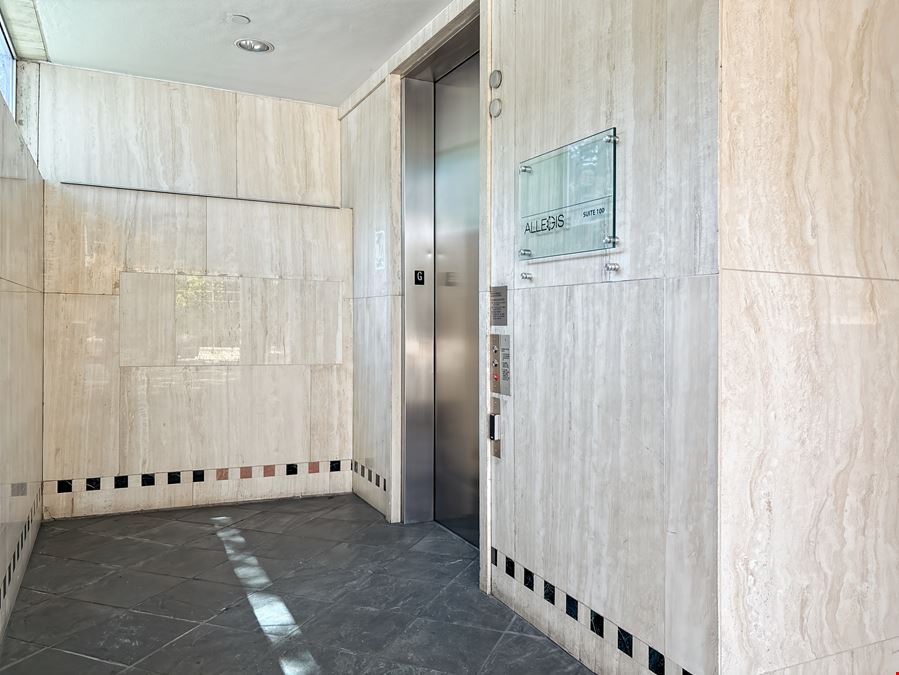 Regus - Palo Alto - 200 Page Mill Road