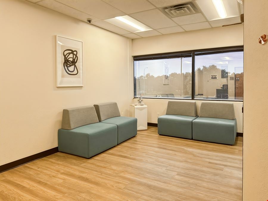 Regus - Chandler - Alma School Rd
