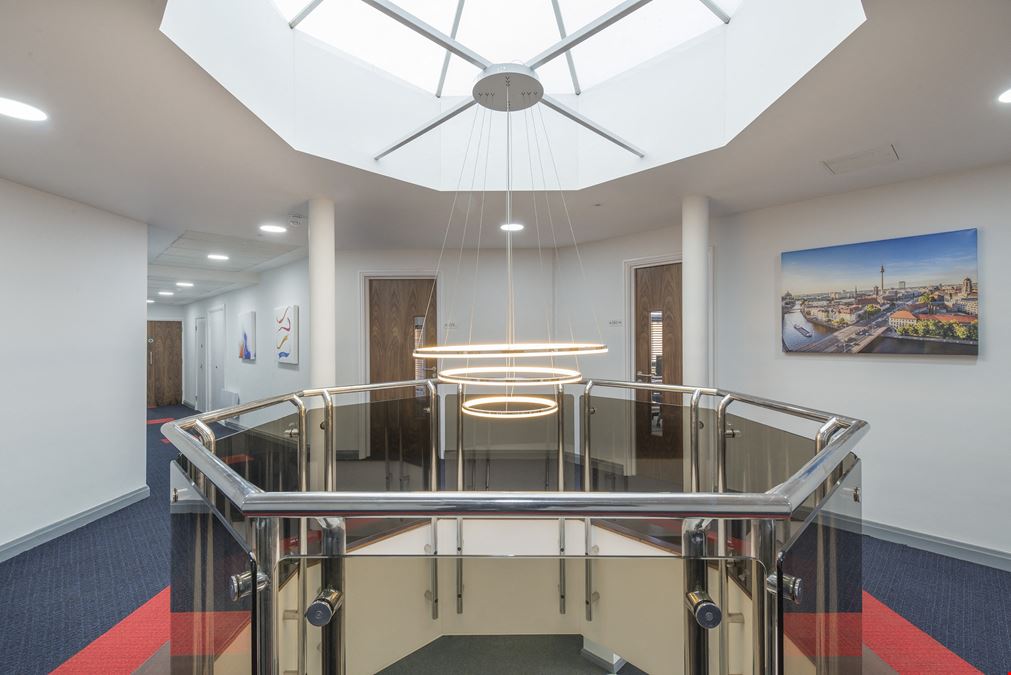 hubspace - Devonshire House Basingstoke