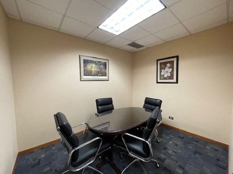 Roosevelt Meeting Room