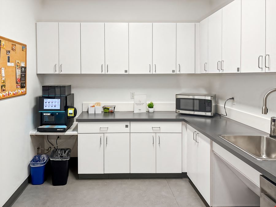 PA, Yardley - W College Avenue